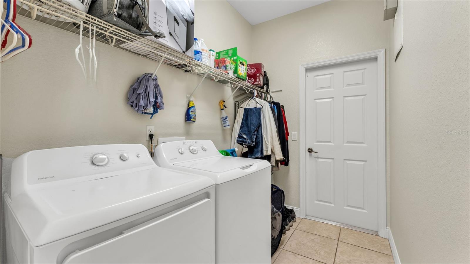 BENTLEY OAKS - Residential