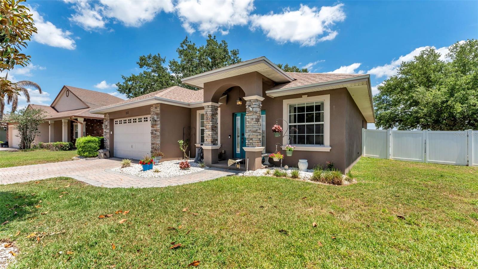 BENTLEY OAKS - Residential