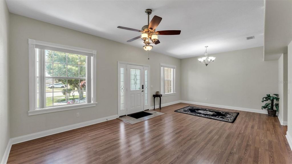 Photo of 112 Bentley Oaks Boulevard, Auburndale, FL 33823 (MLS # L4961585)