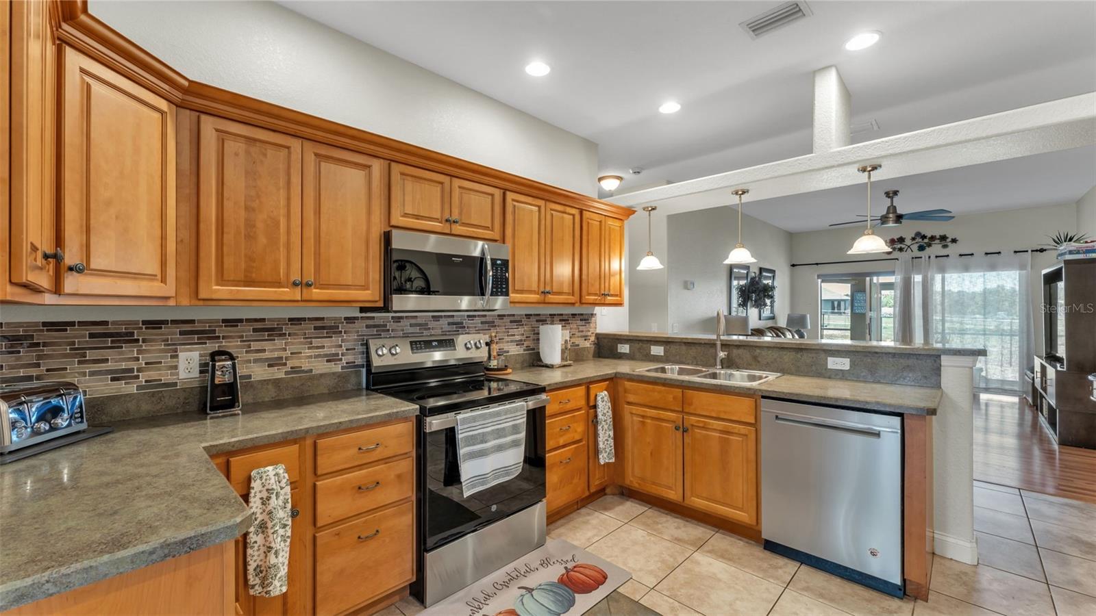 BENTLEY OAKS - Residential