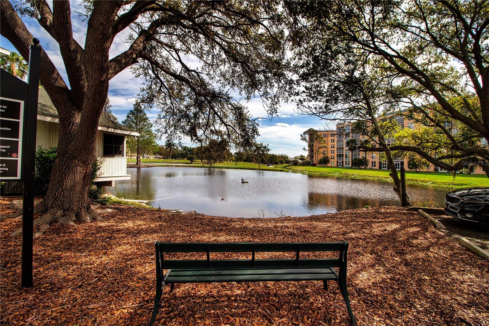 LINKS AT PINEBROOK CONDO PH III - Residential