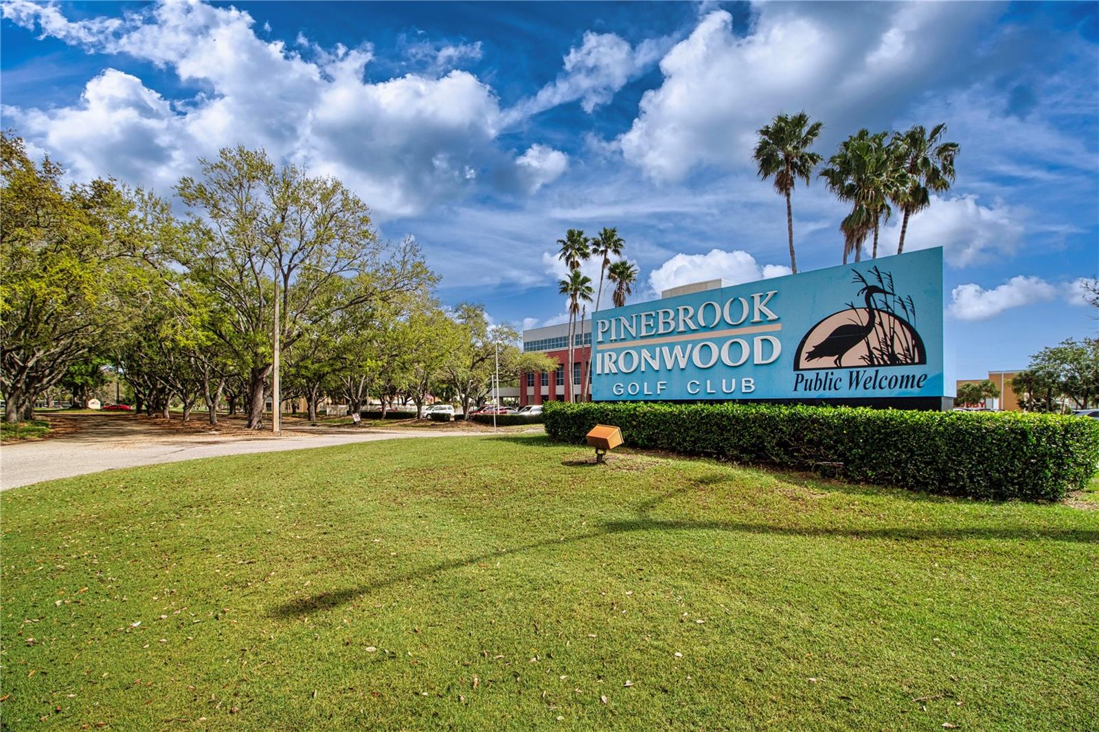 LINKS AT PINEBROOK CONDO PH III - Residential