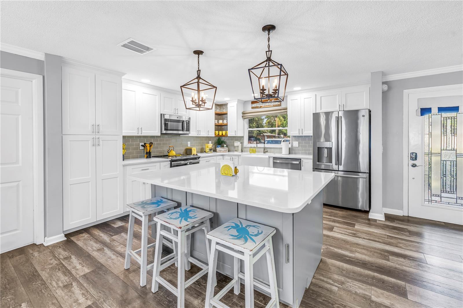 HARBOR CREST - Residential