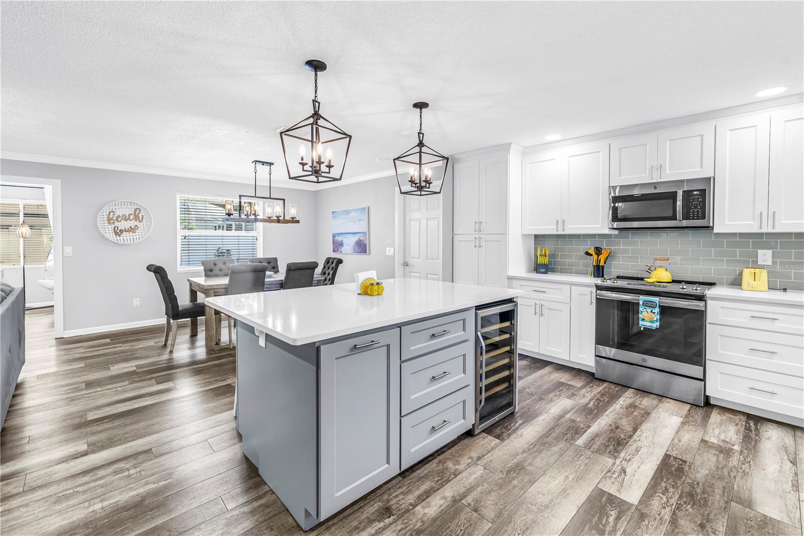 HARBOR CREST - Residential
