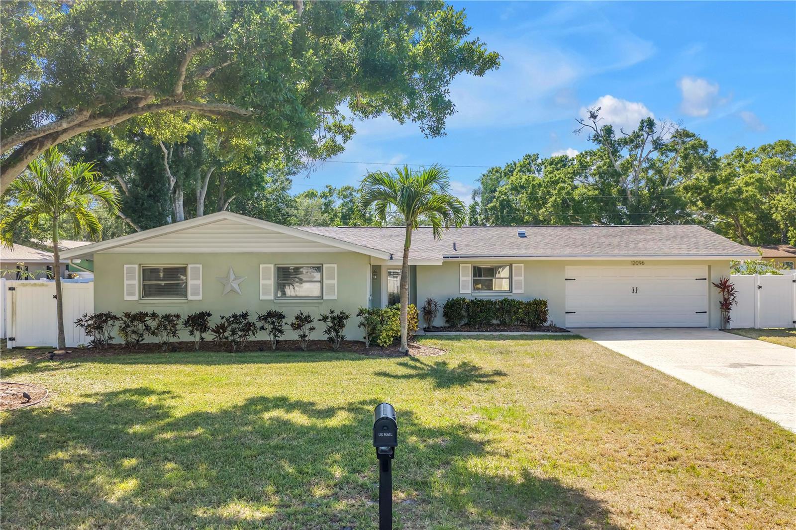 HARBOR CREST - Residential