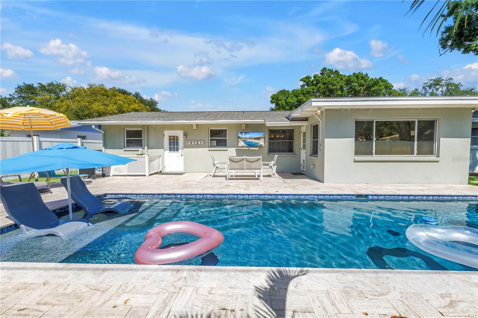 HARBOR CREST - Residential