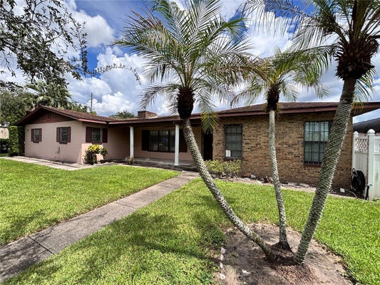 4143 EDGEWATER DR, ORLANDO, FL 32804 - Image a69931332edbbfcc4a2a771dac08aa7f/1717505047