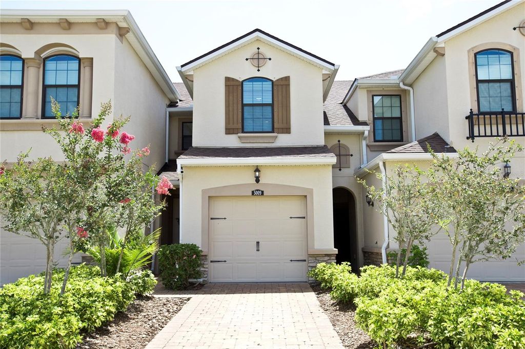 Photo of 5009 Skyview Lane, Bradenton, FL 34211 (MLS # D6142528)