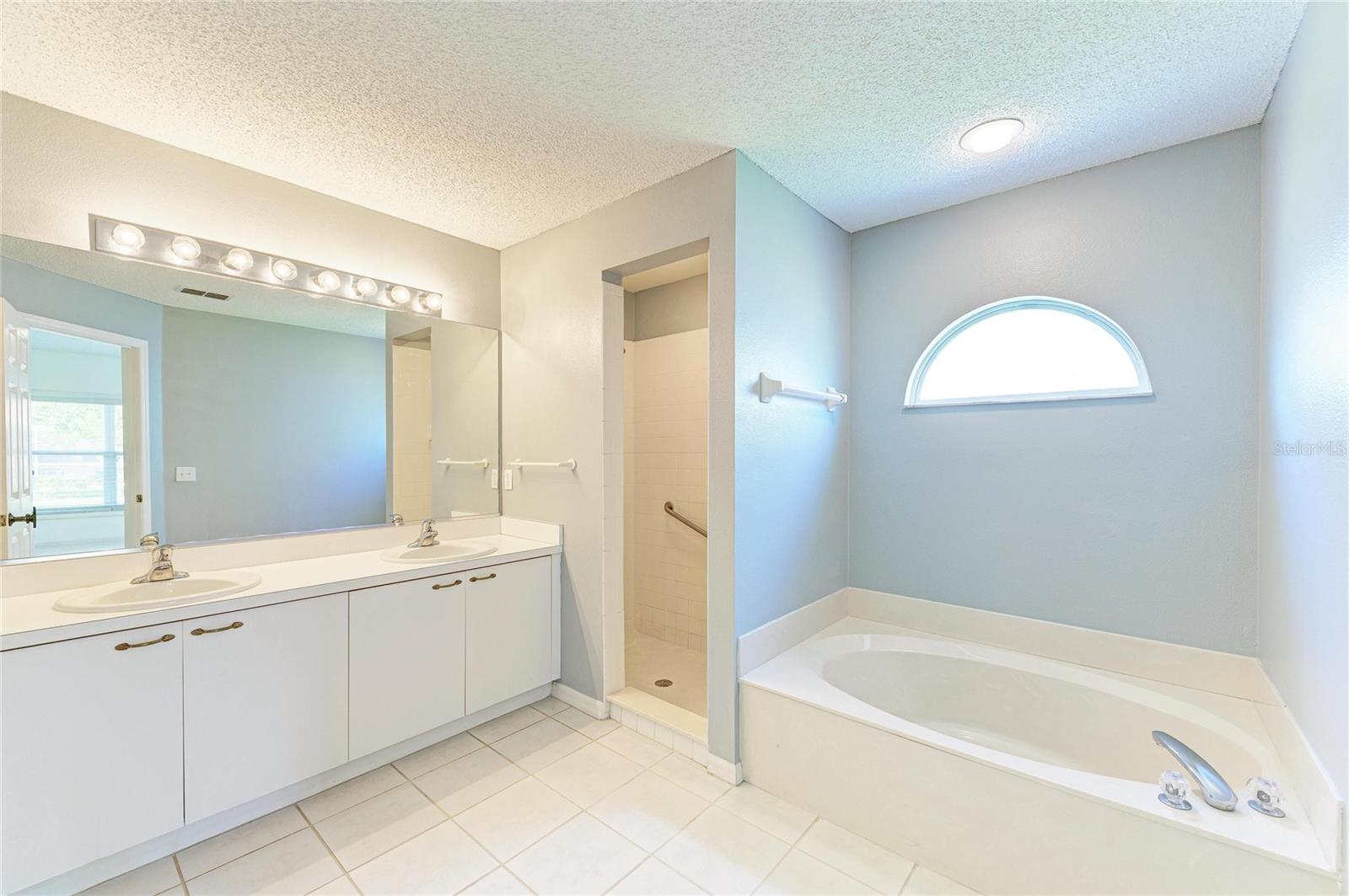 GARDEN LAKES ESTATES PH 7B-7G - Residential