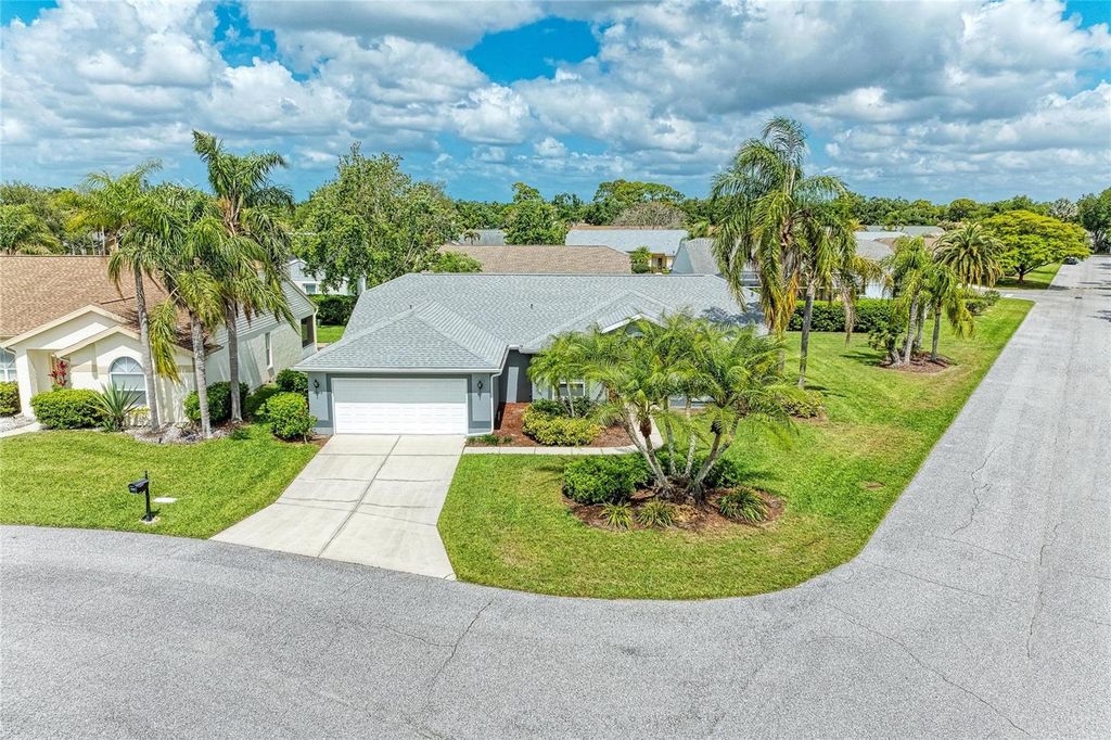 Photo of 6008 Promenade Court, Bradenton, FL 34203 (MLS # A4689266)