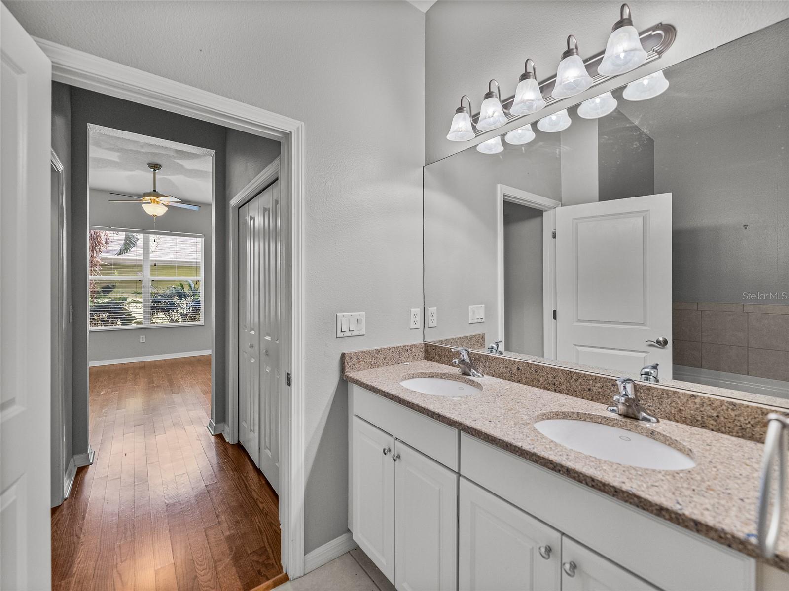 9G0 | WINTHROP VILLAGE PHASE ONE-B-1 - Residential Lease