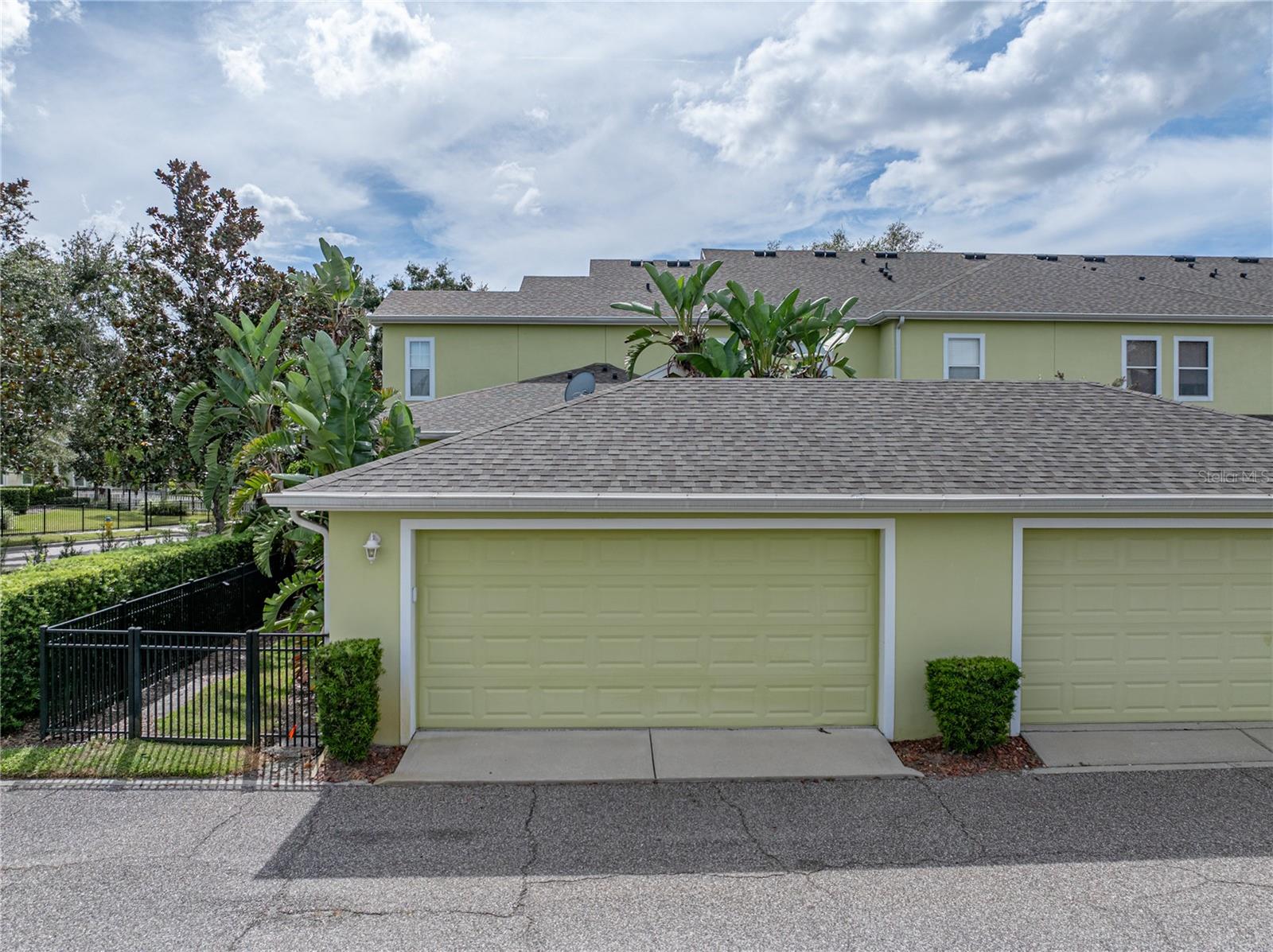 9G0 | WINTHROP VILLAGE PHASE ONE-B-1 - Residential Lease