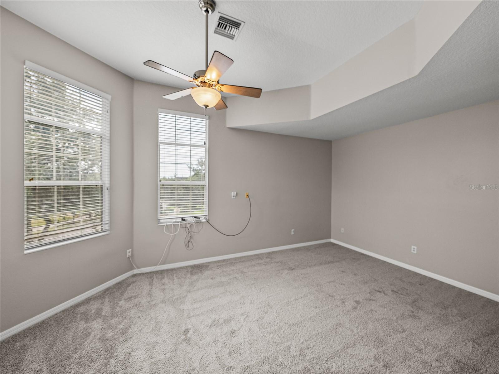 9G0 | WINTHROP VILLAGE PHASE ONE-B-1 - Residential Lease