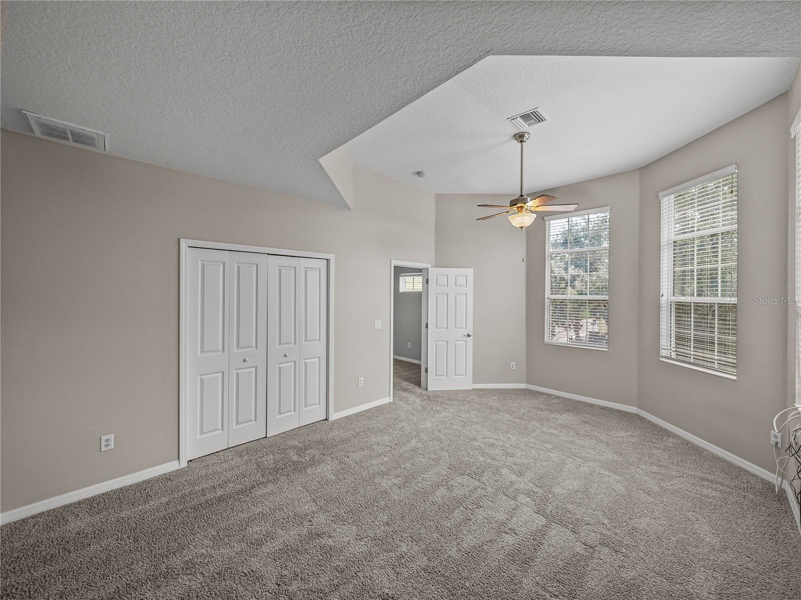 9G0 | WINTHROP VILLAGE PHASE ONE-B-1 - Residential Lease