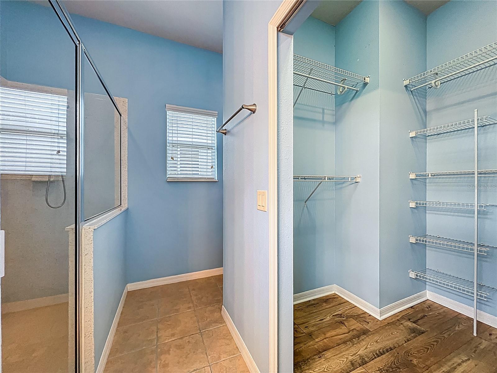 PLANTATION AT LEESBURG GLENDALE VILLAGE - Residential