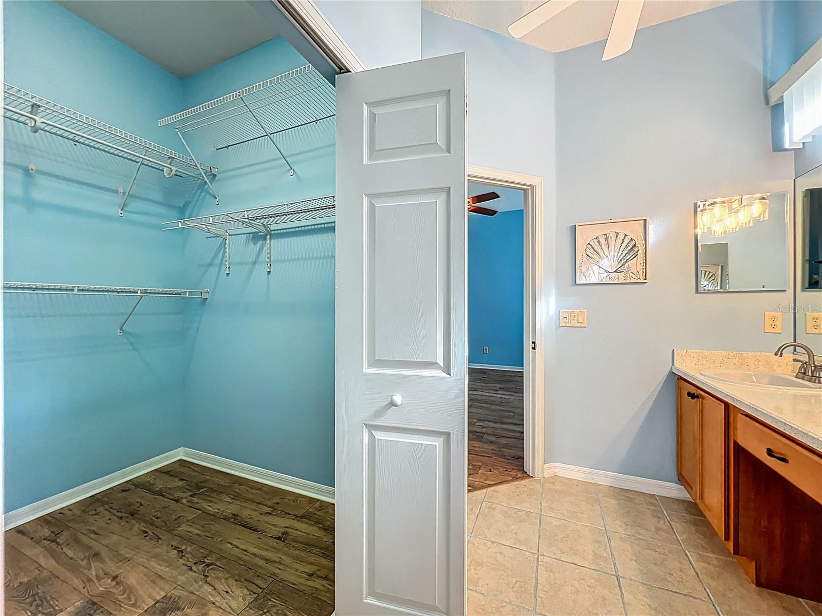 PLANTATION AT LEESBURG GLENDALE VILLAGE - Residential