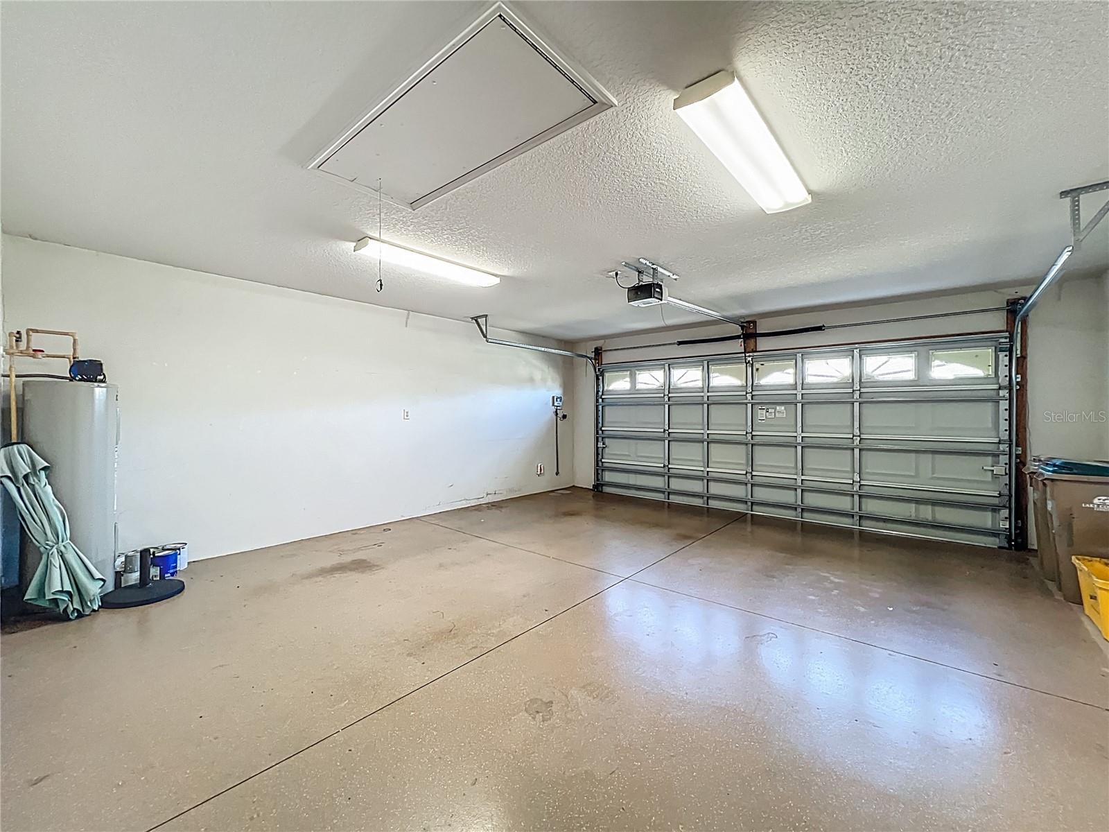 PLANTATION AT LEESBURG GLENDALE VILLAGE - Residential