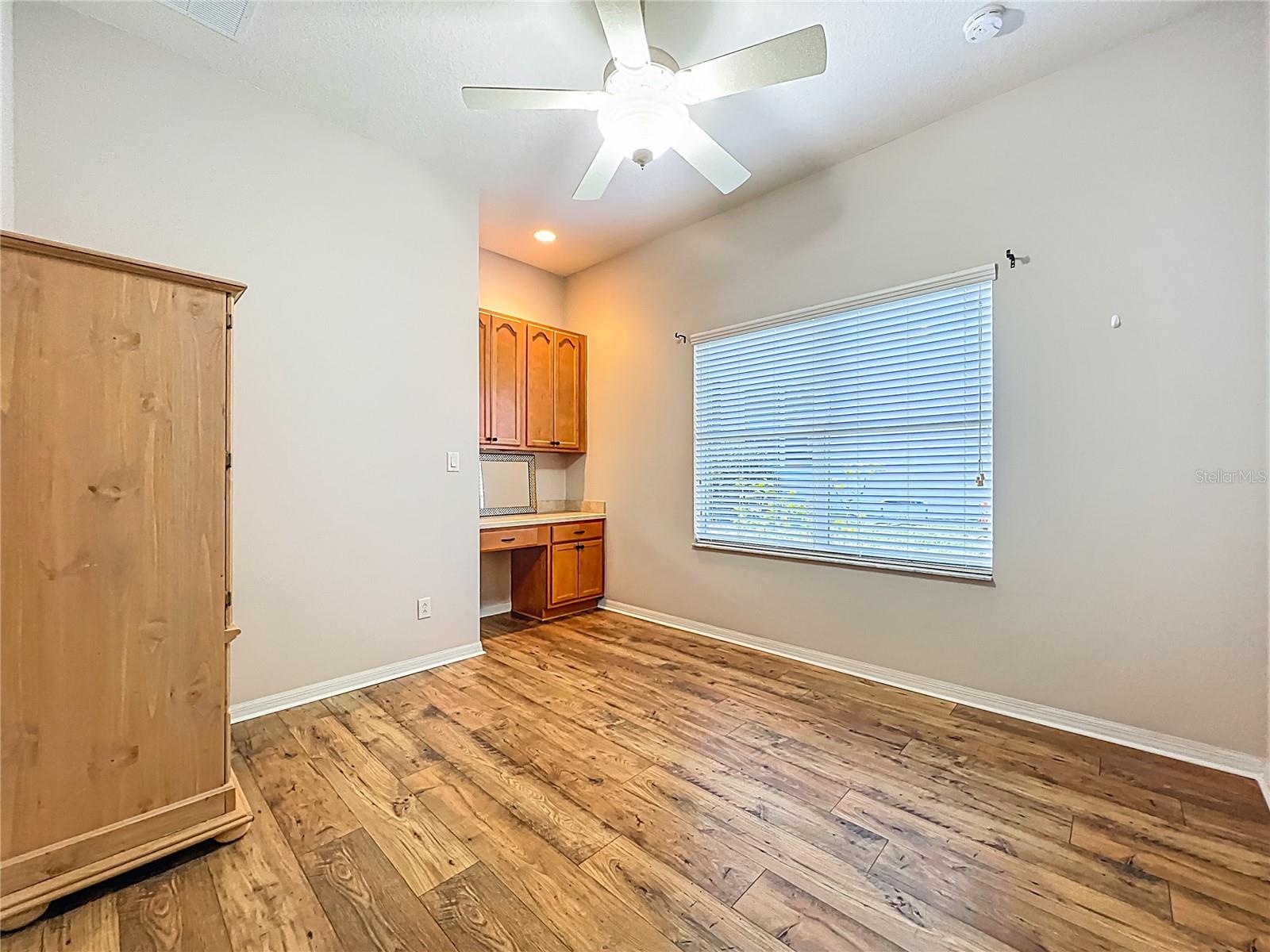 PLANTATION AT LEESBURG GLENDALE VILLAGE - Residential