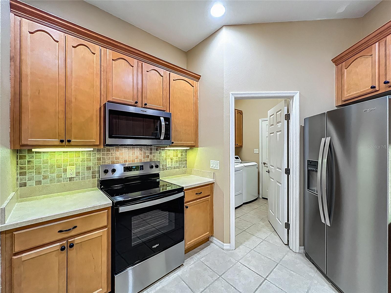 PLANTATION AT LEESBURG GLENDALE VILLAGE - Residential