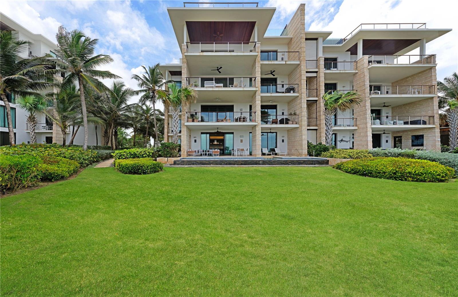 WEST BEACH RESIDENCES - Residential