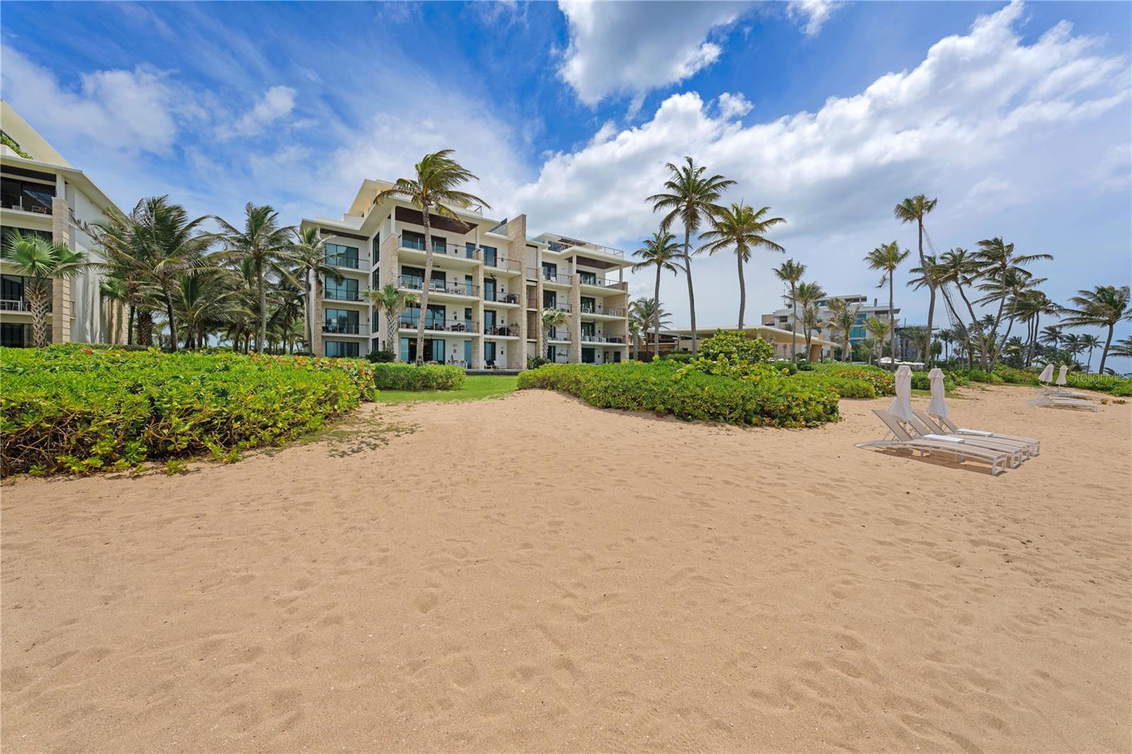 WEST BEACH RESIDENCES - Residential