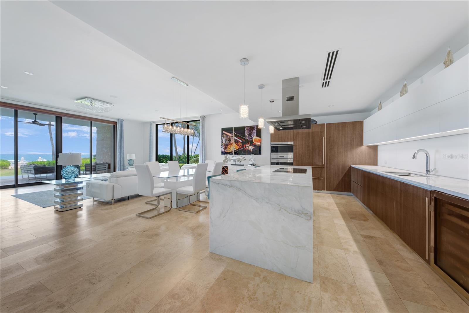 WEST BEACH RESIDENCES - Residential