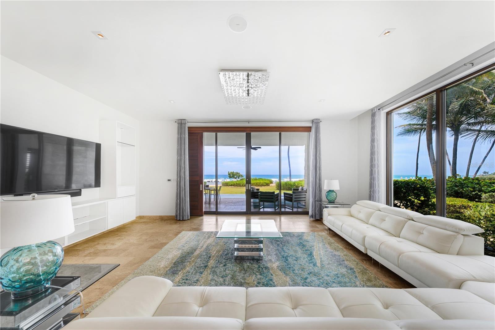 WEST BEACH RESIDENCES - Residential