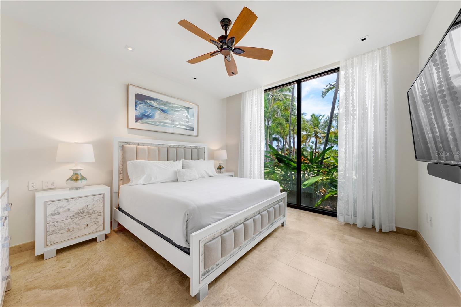 WEST BEACH RESIDENCES - Residential