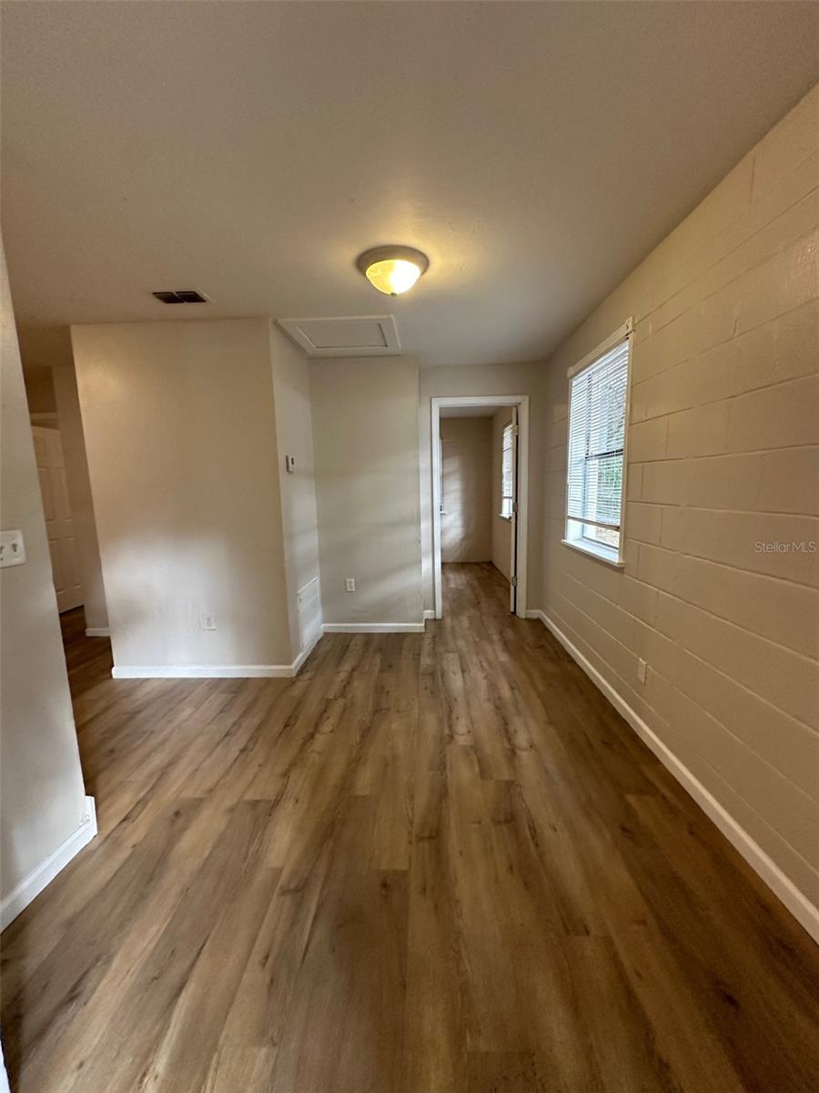 HARRIS ESTATE HARRIS LANDS REPL E 1/2 - Residential Lease