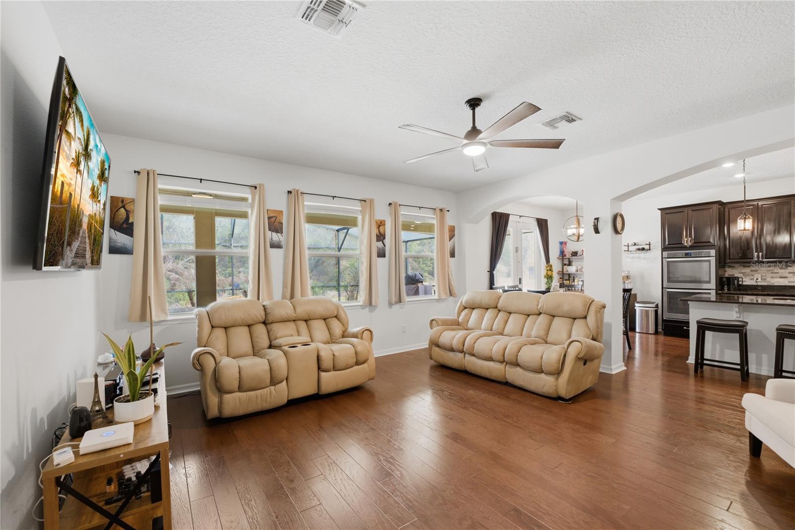 HILLSIDE/WEKIVA - Residential