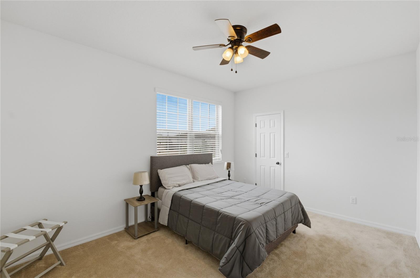 HILLSIDE/WEKIVA - Residential