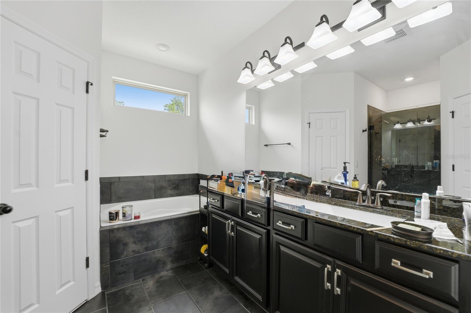 HILLSIDE/WEKIVA - Residential