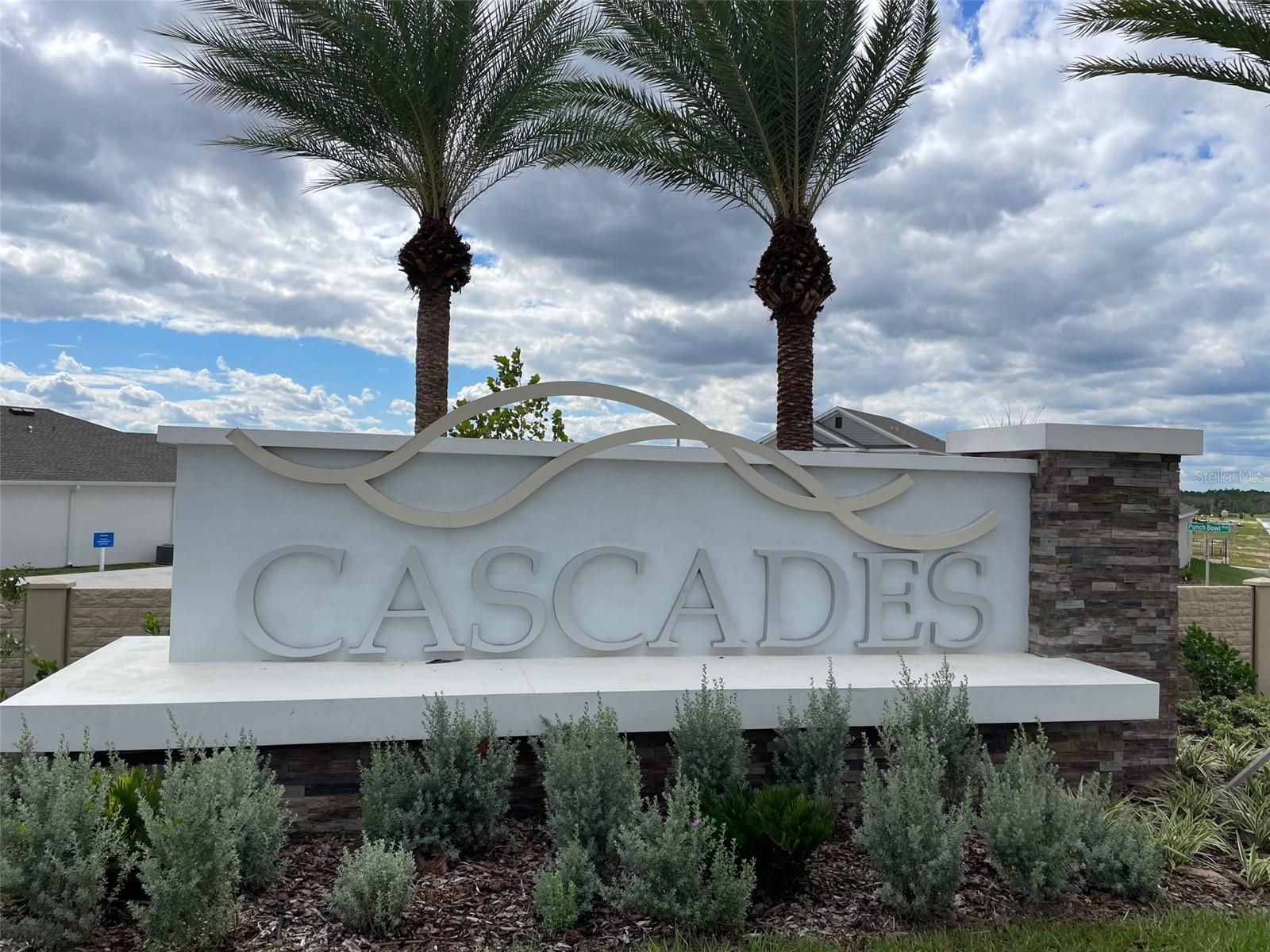 CASCADES PHASES 1A AND 1B - Residential Lease