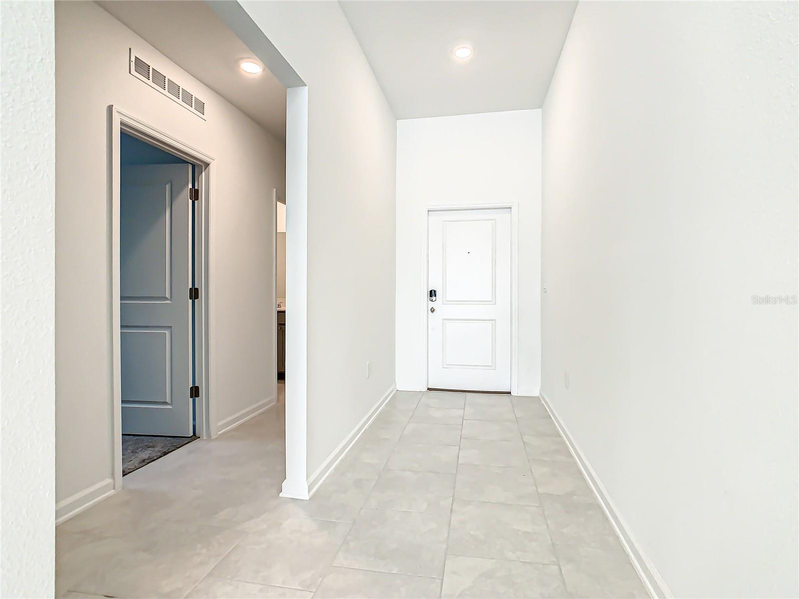 CASCADES PHASES 1A AND 1B - Residential Lease