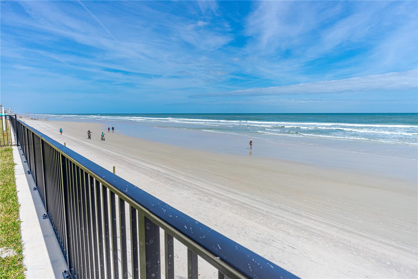 HAWAIIAN INN LC - Residential