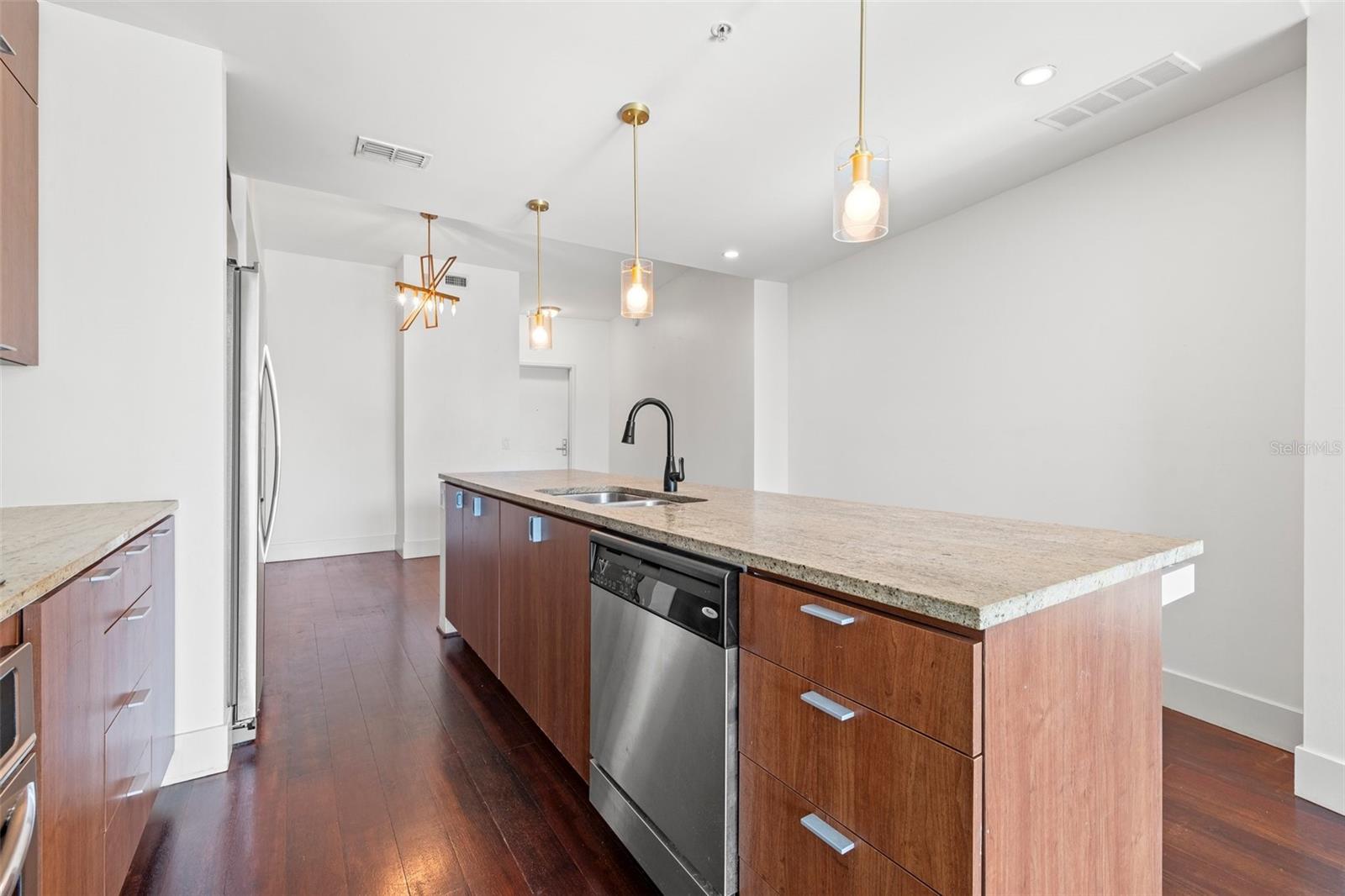 111 N 12TH STREET 1305