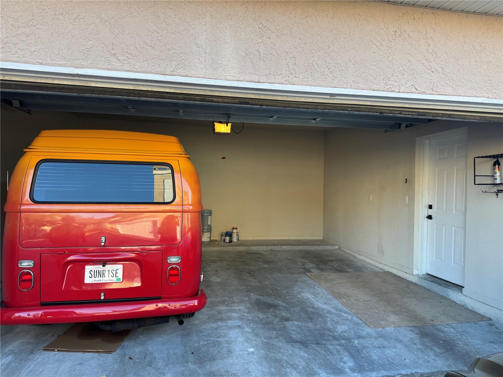 THE VILLAS CONDO - Residential Lease