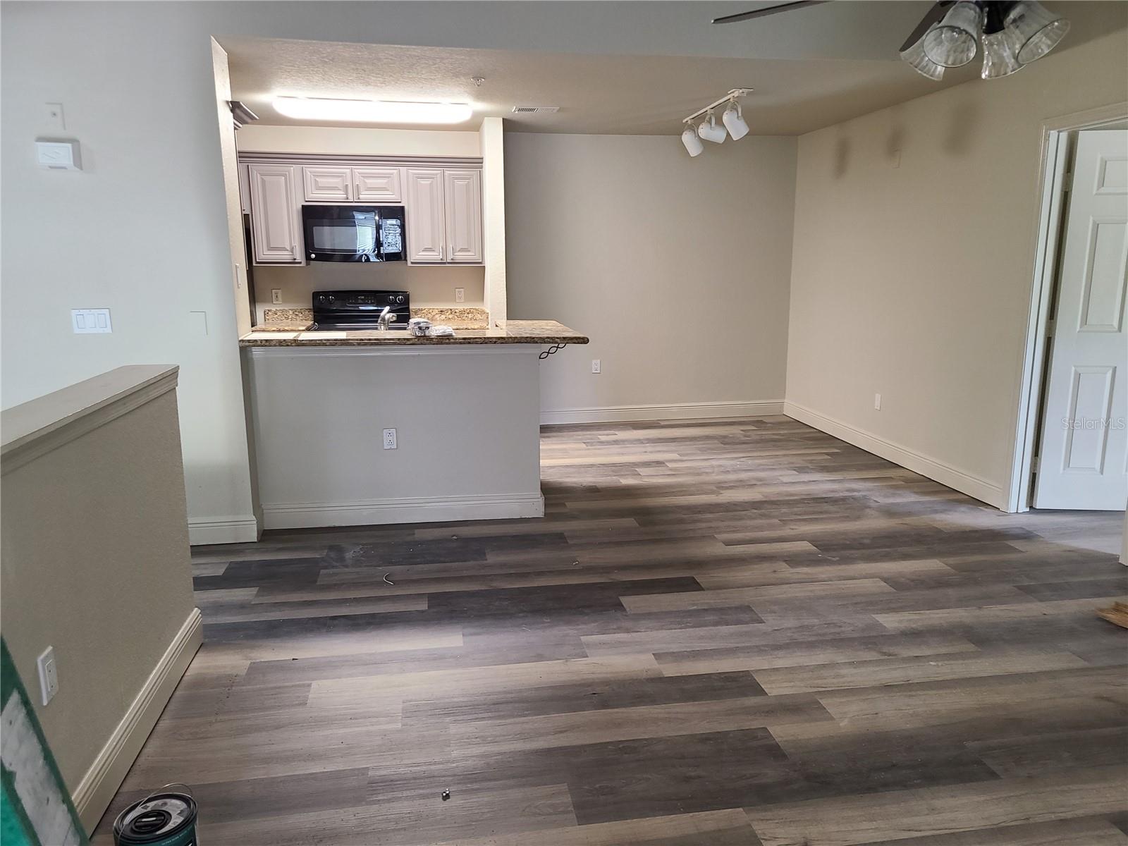 THE VILLAGE AT TOWN PARK - Residential Lease