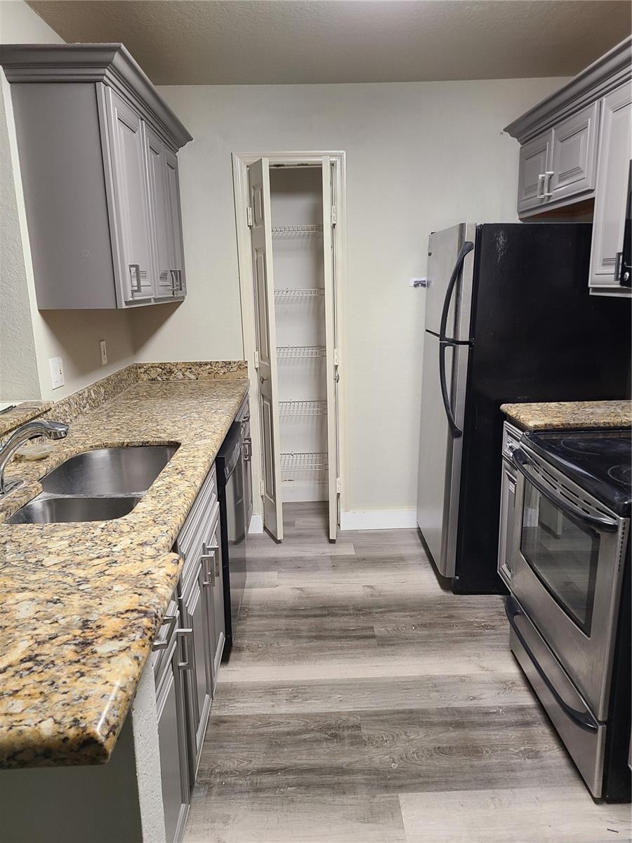 THE VILLAGE AT TOWN PARK - Residential Lease