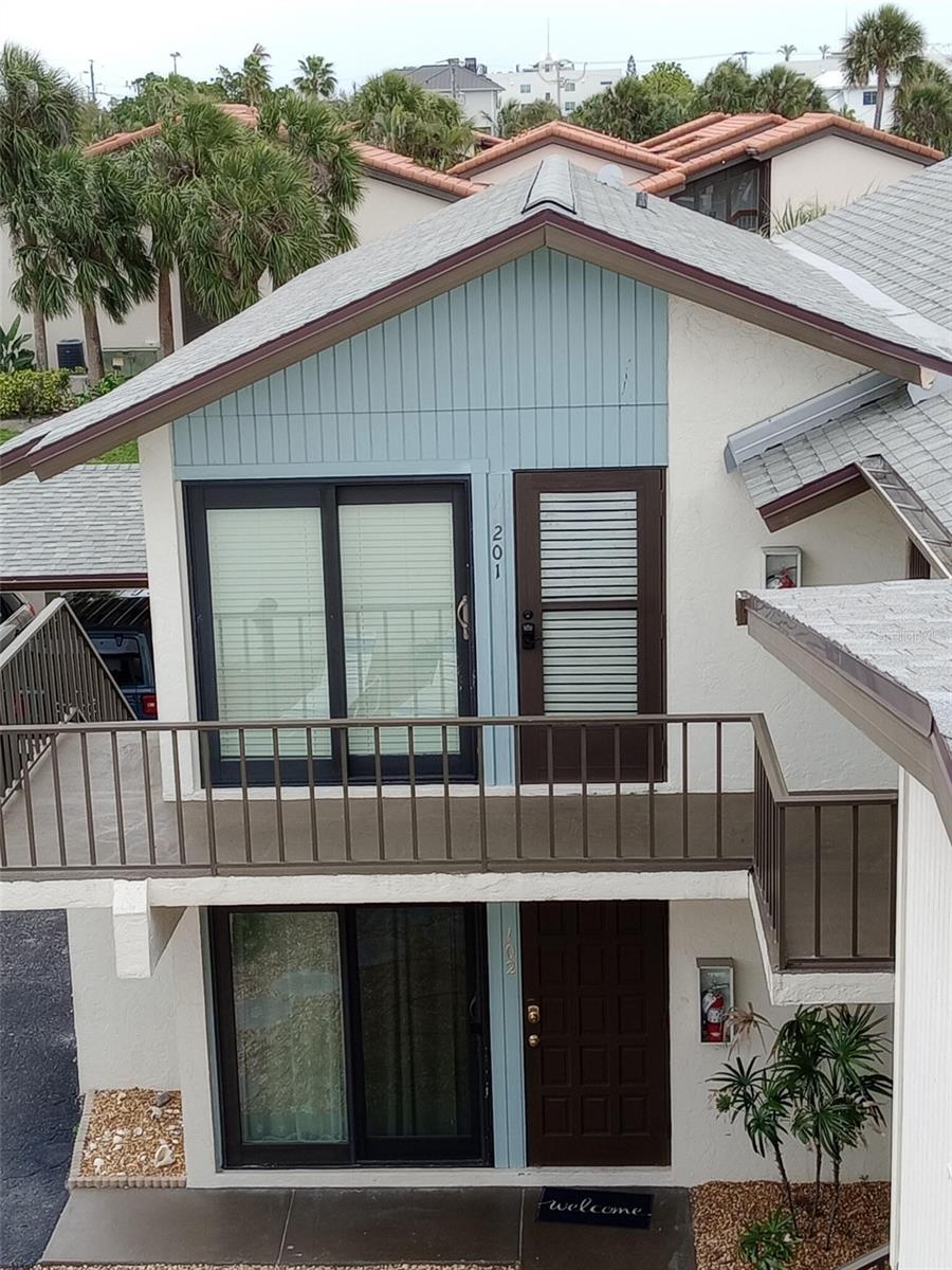 CHATEAU VILLAGE - Residential