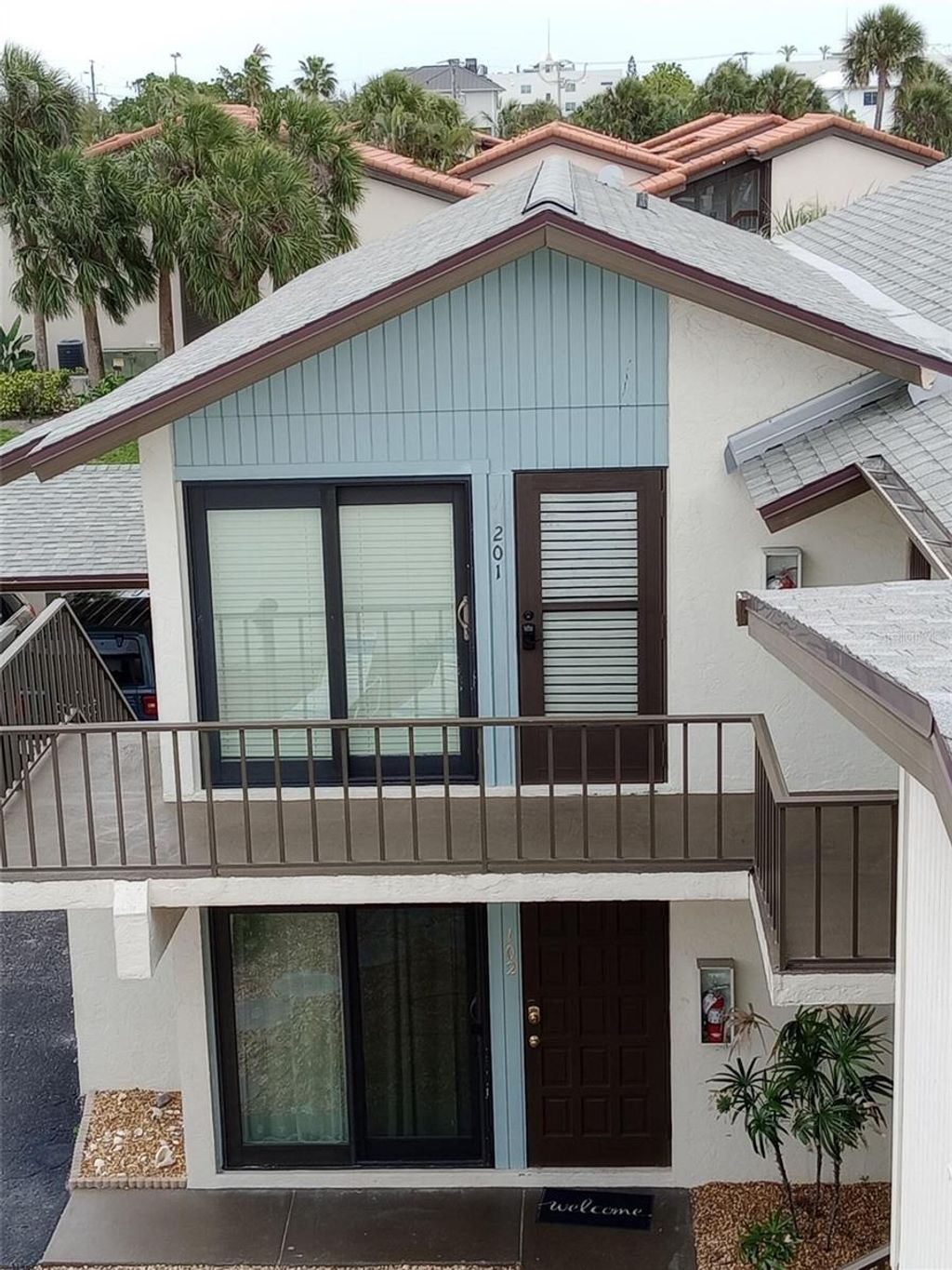 Photo of 722 S Blvd Of The Presidents #201, Sarasota, FL 34236 (MLS # O6394979)