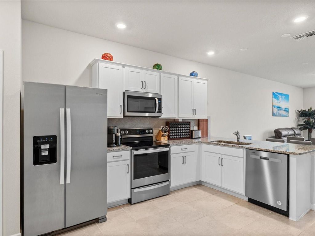 Photo of 31428 Amberview Bend, Wesley Chapel, FL 33545 (MLS # TB8460194)