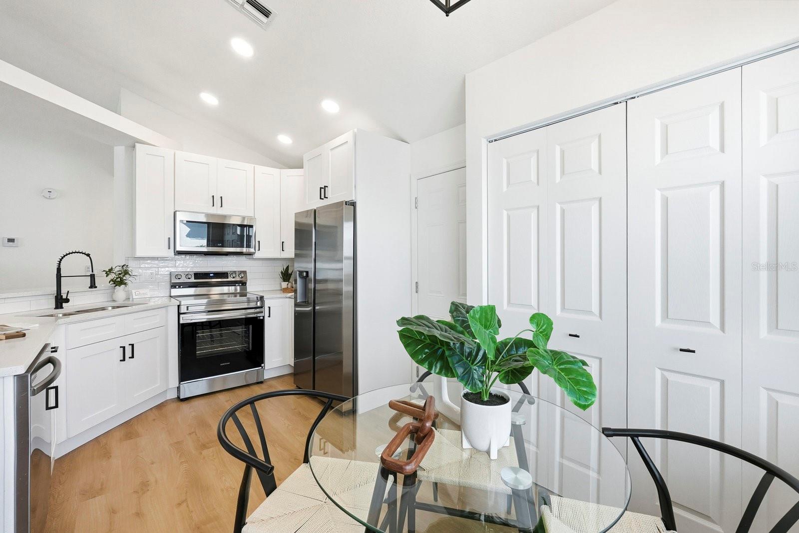 HAMPTON PARK UNIT 4 - Residential