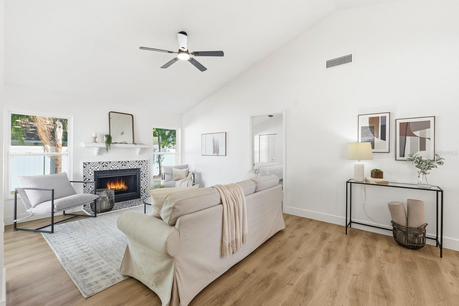 HAMPTON PARK UNIT 4 - Residential