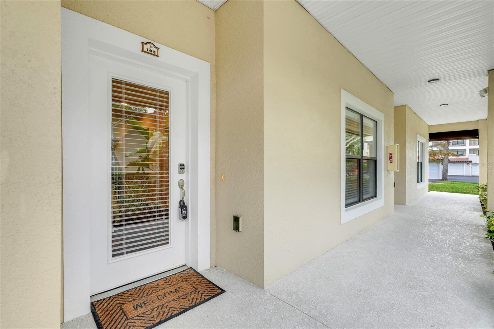 One or more photo(s) has been virtually staged. NEW PRICE $349,900
Your Luxury Escape Awaits at The Windward, On Lake Conway
Wake up in a warm, colorful space that feels like vacation every day. Two stories. Three bedrooms. Three baths. Splashes of color + cozy corners. Perfect for full-time living. Great light, Bright pillows, Granite counters. All just steps from the pool!
*Gorgeous pool & lush landscaping
*Lake access for boating + sunsets
*Secure, well-kept community
*Minutes to everything Orlando offers
