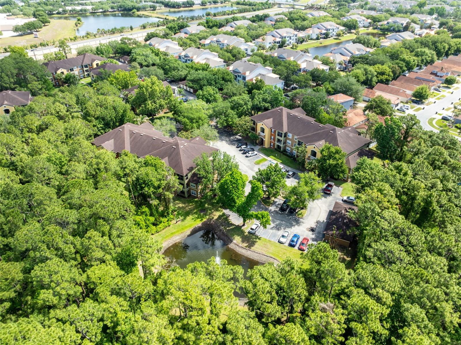 CREST/WATERFORD LAKES - Residential