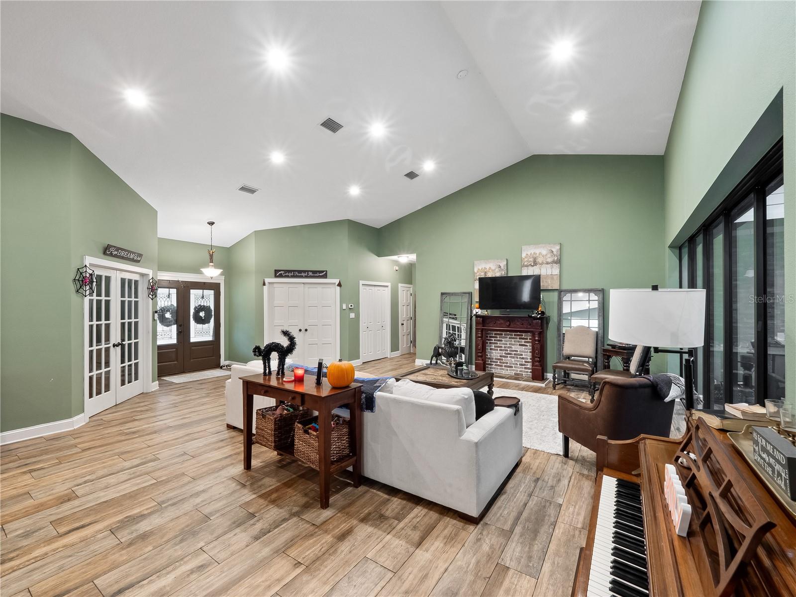 WINGFIELD RESERVE PH 2 - Residential
