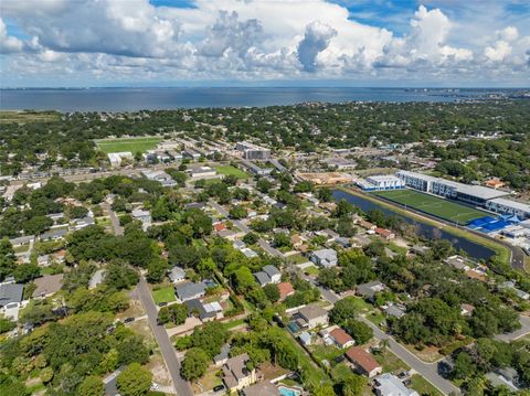 A home in TAMPA