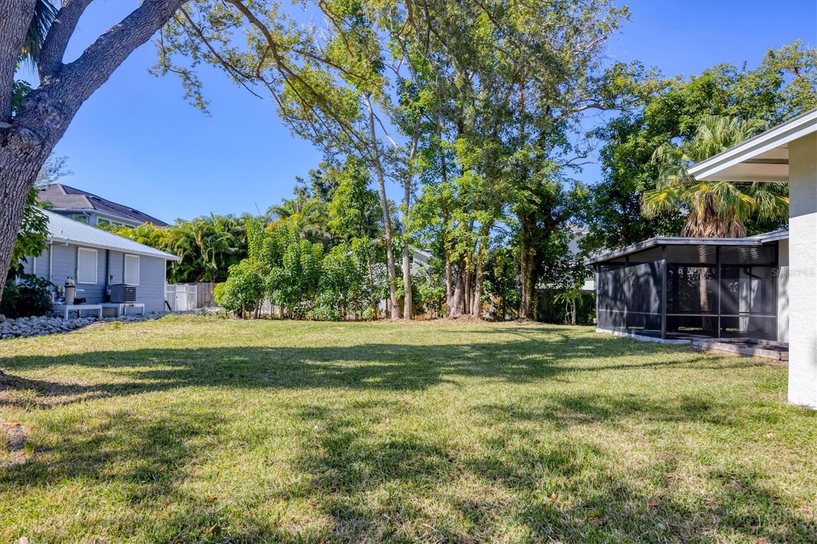 JOHNSON ESTATES - Residential