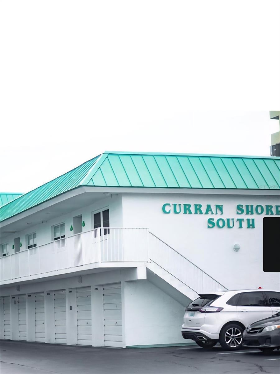 CURRAN SHORES SOUTH - Residential